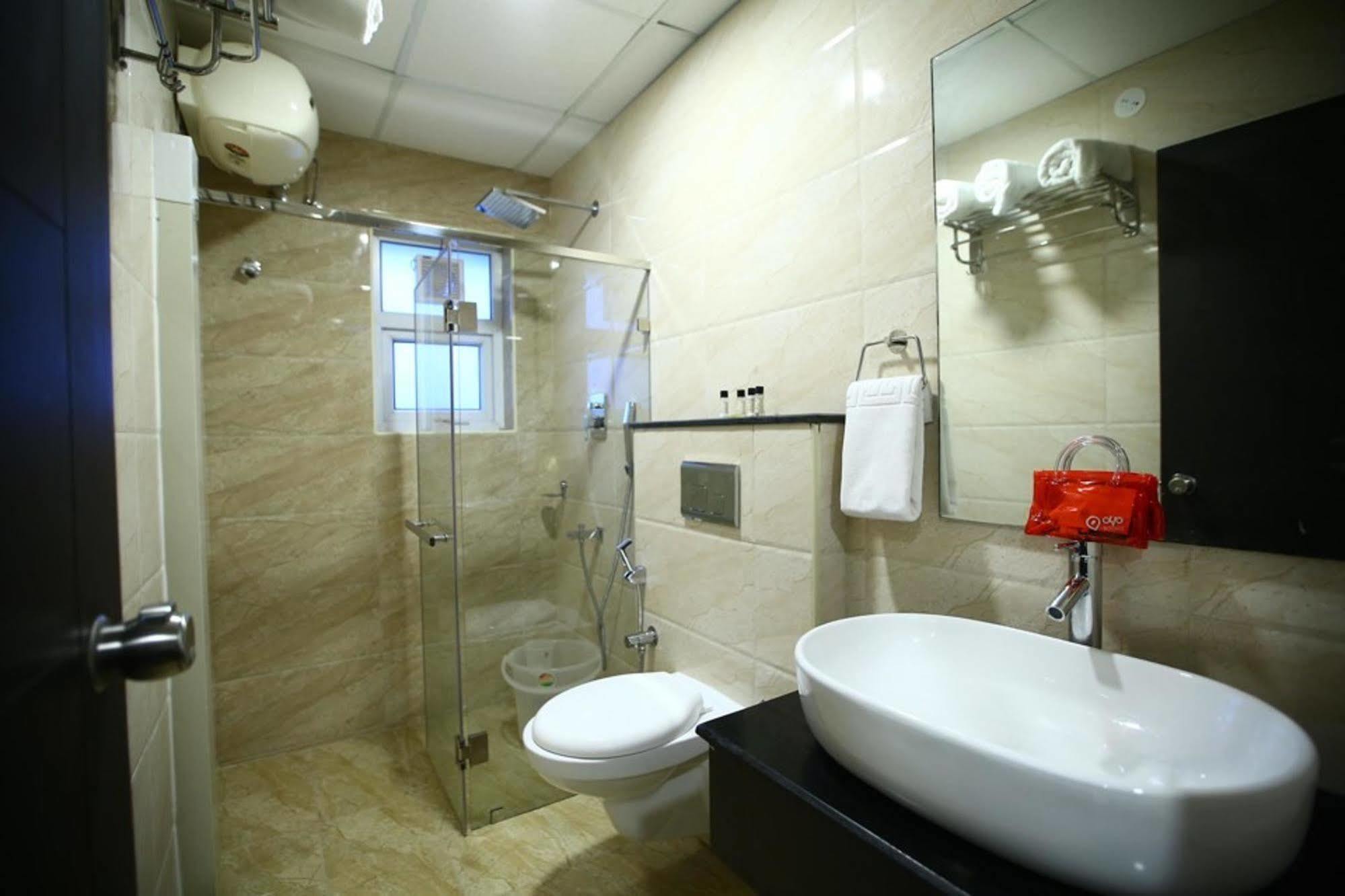 Fabhotel Alreef Residency Chennai Extérieur photo