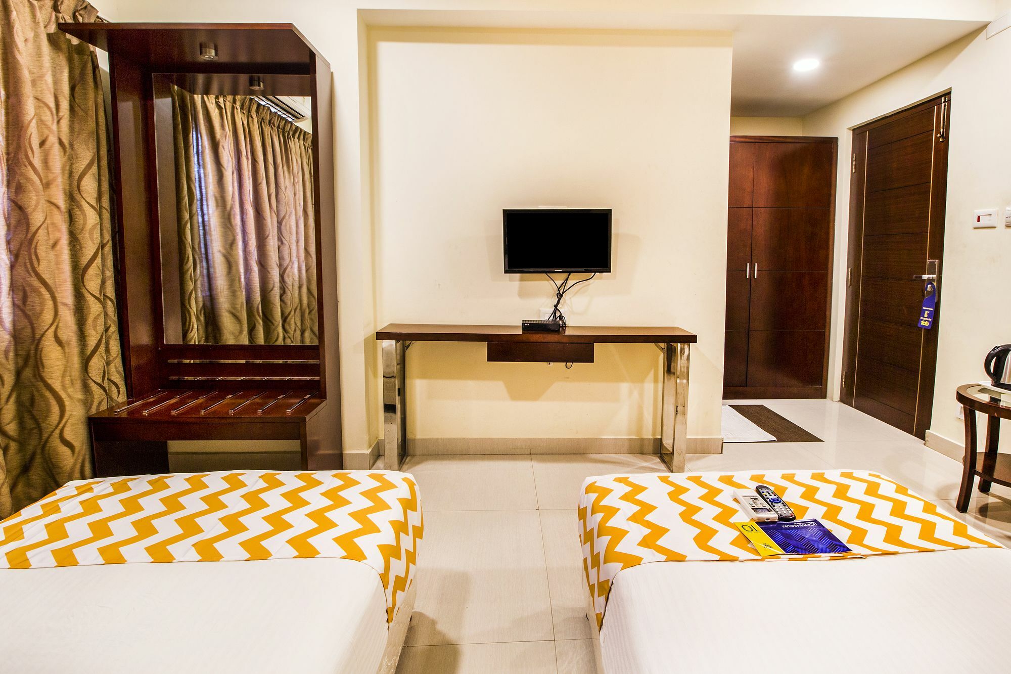 Fabhotel Alreef Residency Chennai Extérieur photo